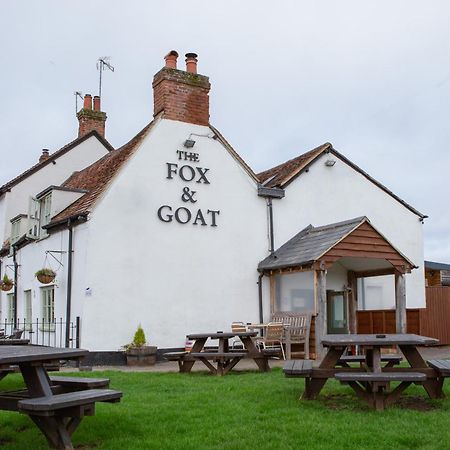 Hotel Fox And Goat à Waterstock Extérieur photo