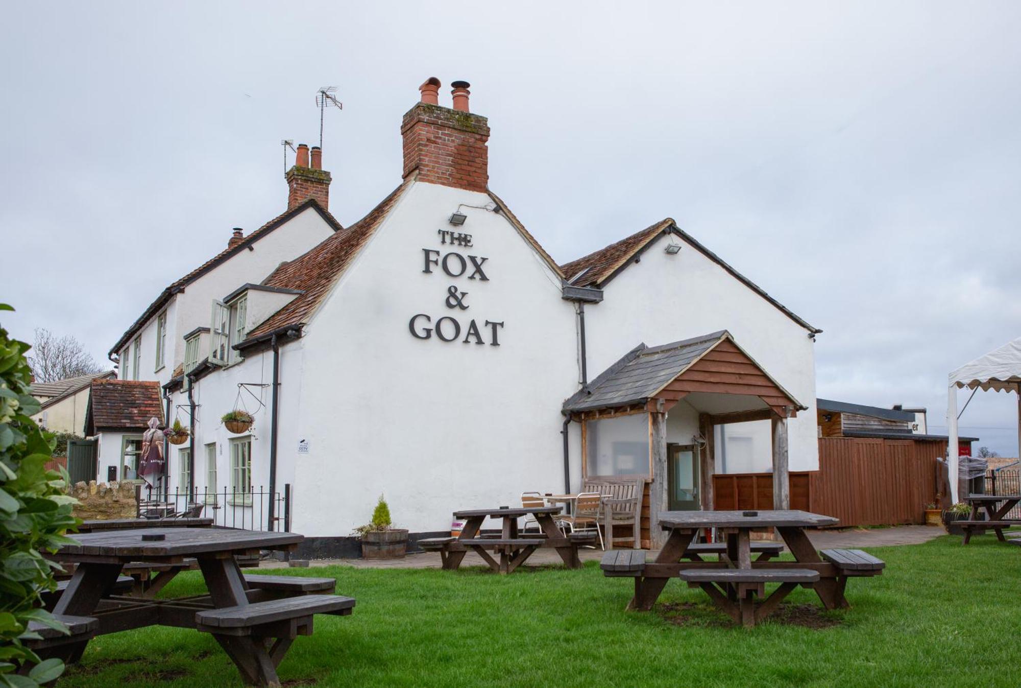 Hotel Fox And Goat à Waterstock Extérieur photo